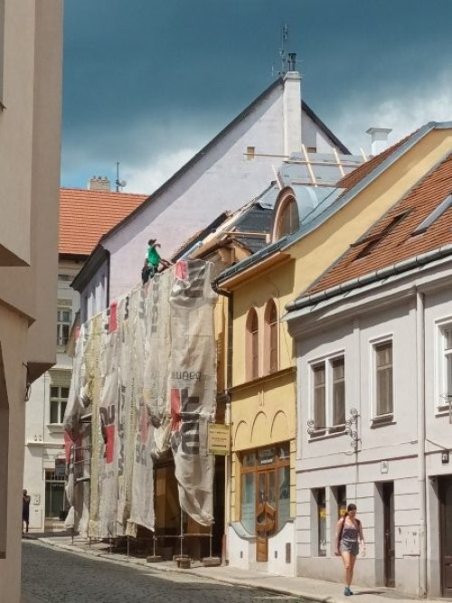 Nadkrokevní střešní skladba systému TOPDEK na památkově chráněné budově