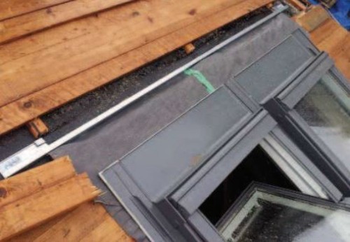 DETAILY STŘEŠNÍCH OKEN