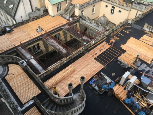 Terasy paláce Lucerna